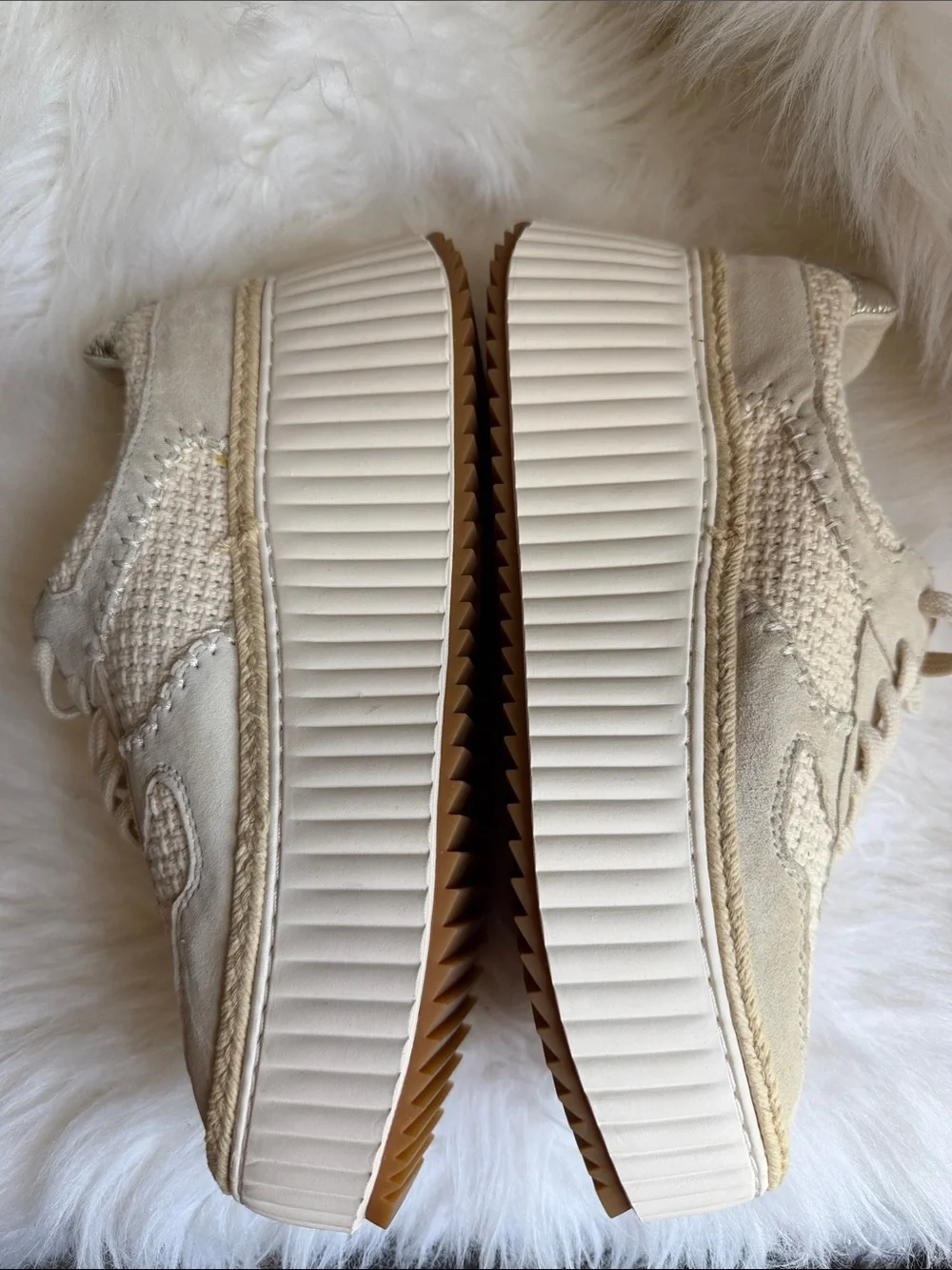 Dolce Vita woman’s Dandi platform sneakers  size 8.5
